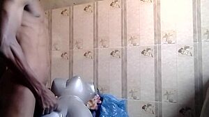 I tried banging my balloon mannequin for first time until creampie happened