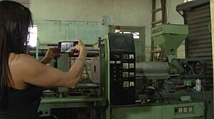 i went to the workshop to please the mechanic with my skills