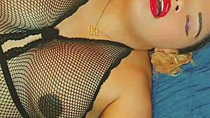 What Makes This Pregnant Pussy So Irresistibly Nice?