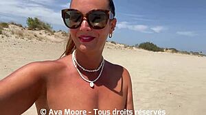 Bukkake geant - sur une plage public je fais jouir 20 inconnus dans ma bouche et je me fais recouvrir de sperme