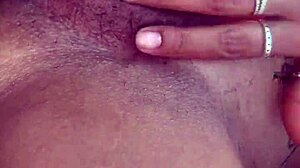 Surfista casada loses phone and videos leak of crossdressing fetish sex on recreio beach