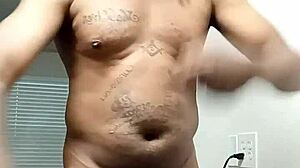 Waking Up Next to My Old-School Buddy Cubby Feels So Loving