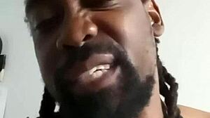 Waking Up Next to My Old-School Buddy Cubby Feels So Loving