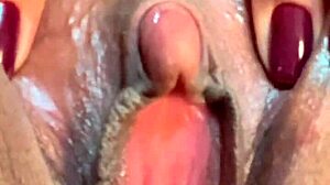 CORNO FILMED everything and CAME rosa vermelha in ORAL ORGASM