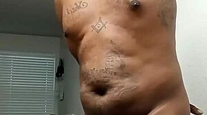 Waking Up Next to My Old-School Buddy Cubby Feels So Loving