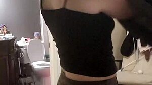 subsecretary undresses in curvy workout session