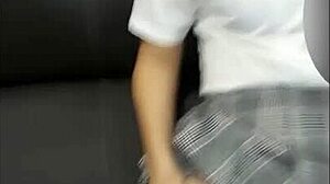 Pelajar Mexico remaja 18+ ke motel dengan profesor matematik