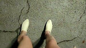 SHEMALE TING XUAN EXPOSED OUTDOORS!