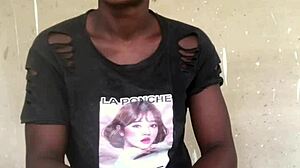 Crazybitch enjoying her privacy while visiting my family over the weekend... 😜🏠