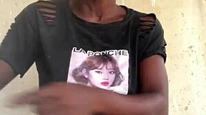 Crazybitch enjoying her privacy while visiting my family over the weekend... 😜🏠