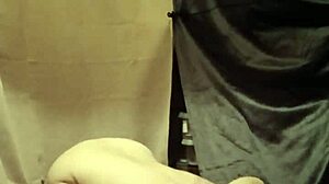 Esclave F autoseance with pinces pisse and ceinture in bondage