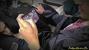 Tutorial To Play Free Fire While Chubby Best Friend Gives Blowjob And Gags Without Cumming