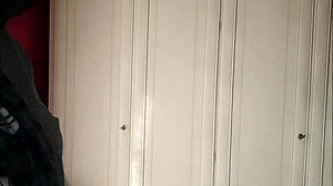 Oh wow im feeling so hot even when i dress like a man in this outfit