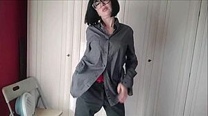 Oh wow im feeling so hot even when i dress like a man in this outfit