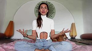 Why choose foreskin or circumcised penises in this tutorial with Roxy Fox?