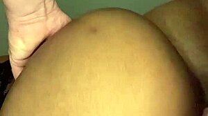 White cock makes ebony milf ass jiggle hard 😈🍑