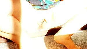 Maturemons Sexy Mature Shows Delicious Meat Box