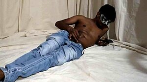 Desi girl enjoys sexy night fuck with boyfriend in homemade video.