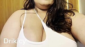 Joi - Vem Punhetar Para Esses Peit�es Deliciosos Que Voc�s Estavam Com Saudades!