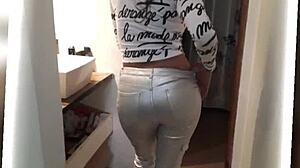 disfrutando la gran verga de mi amigo trailer