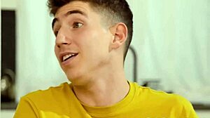 Hot stepmom expresses thanks nicely