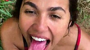 Oh yeah! Horny novinha agrees to fuck in the mato terrain!