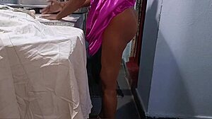 Desi hot wife homemade doggy style fuking with shaved tight pussy in crazy close up action!