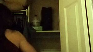 i'm mollyjanexxx still trying out big natural tits in long hair update