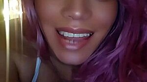 Camgirl angelg shows off sexy babe moves