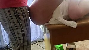 Amateur Big Ass Close Up Fuck on Office Desk with Huge Cum on Ass