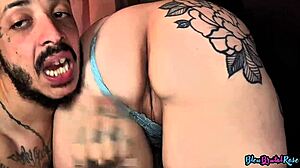 Curvy Redhead Milf Ass Worship