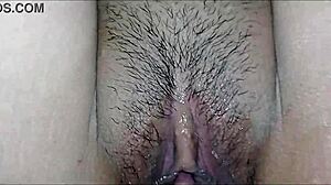 xxx madrastra caliente se deja follar de su hijastro con cumshot en pussy homemade