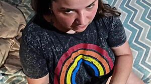 Amateur Latina Sucks Boyfriend's Cock on Holiday Anniversary