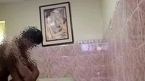 me encontré con mi ex y nos fuimos a pasar tiempo juntos mientras esperaba en casa