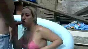 i blonde show off big ass by pool in outdoor webcam