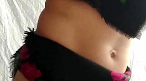 cross mariana shakes her big ass and body in a sexy dance routine