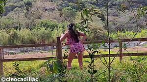 cleo cadillac transei com filho do caseiro do sitio no mato in bent over doggystyle action