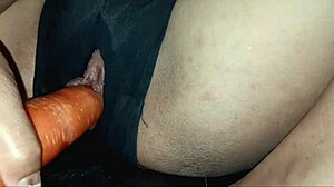 i give a sensual massage to the girl with wide hips and tight shaved pussy