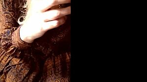 Sucking cock secretly while chatting on phone with mummy