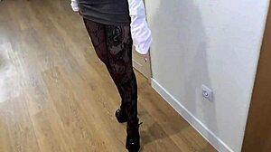 Brunette Realtor Pounded in Wet Pussy