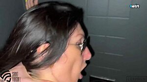 Beauty Met In Restaurant Gets Fucked Hard With Deepthroat And Rough Sex