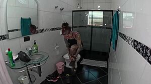 The house is full of visitors today for a lively gathering with Naty Loka, Evy Kethlyn, and Isa Fox.