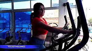 At The Gym I Give My Stepfather A Great Blowjob While The Trainer Is Watching Us Casero Real