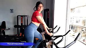 At The Gym I Give My Stepfather A Great Blowjob While The Trainer Is Watching Us Casero Real