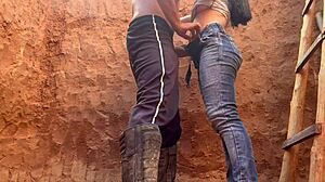 I went to see my employee at work and didn't leave without some fun!