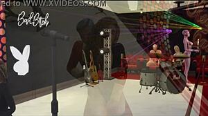 I feel famous as B-yonce experiences double penetration in spotlight