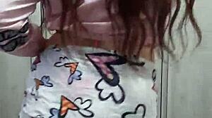 rebolando in lingerie with big ass and boobs shaking!