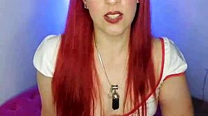 un pito corto consulta a la enfermera gauchita sobre su pene pequeno. ella lo humilla con instrucciones de masturbacion en el hospital.