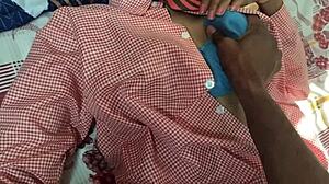 Indian college ki desi hot girlfriend ki chudai full nude sex