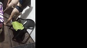 deje una camara en el departamento de mi esposa y encontre a un extra�o follandola porno real de esposa infiel follandose al vecino 2